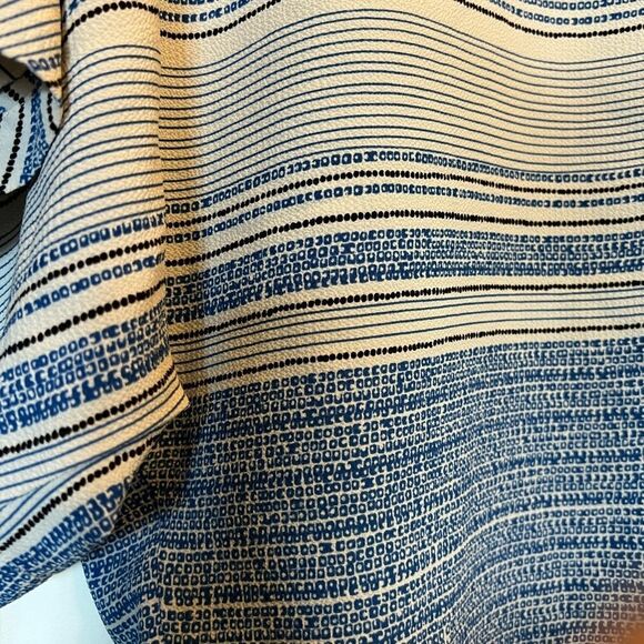 THE LIMITED square stripe tunic oversized arms, Size M Blues & Cream - Picture 9 of 9